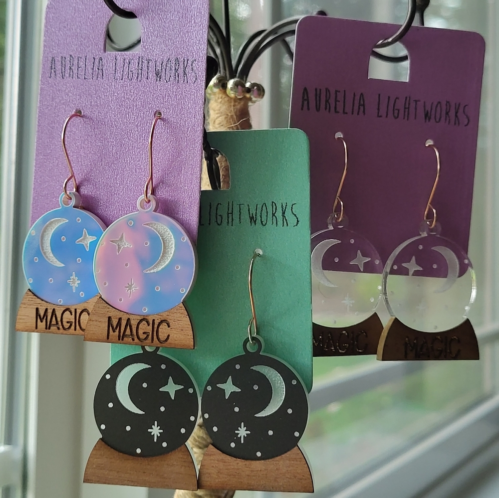 Magic crystal ball earrings - glow in the dark option!